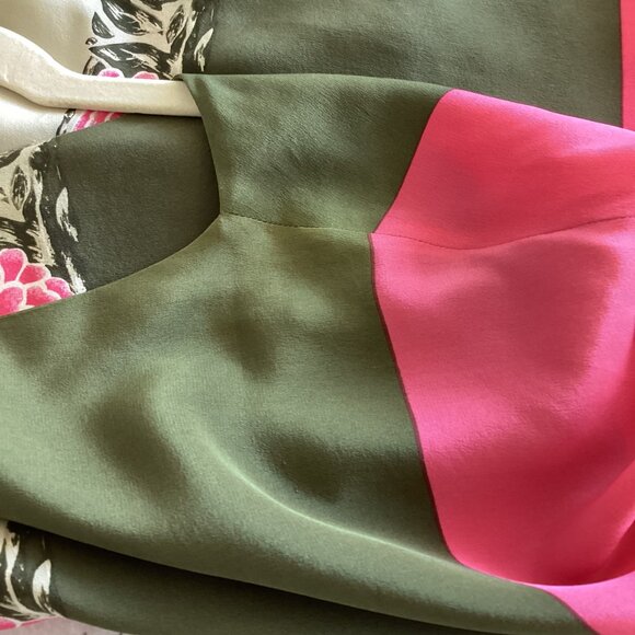 Olive/Fushia Floral Print Silk Blouse - Picture 8 of 8